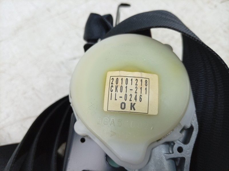Recambio de cinturon seguridad delantero derecho para mazda 5 (cw) iruka referencia OEM IAM CK01211IL0246 CC2957L30D 