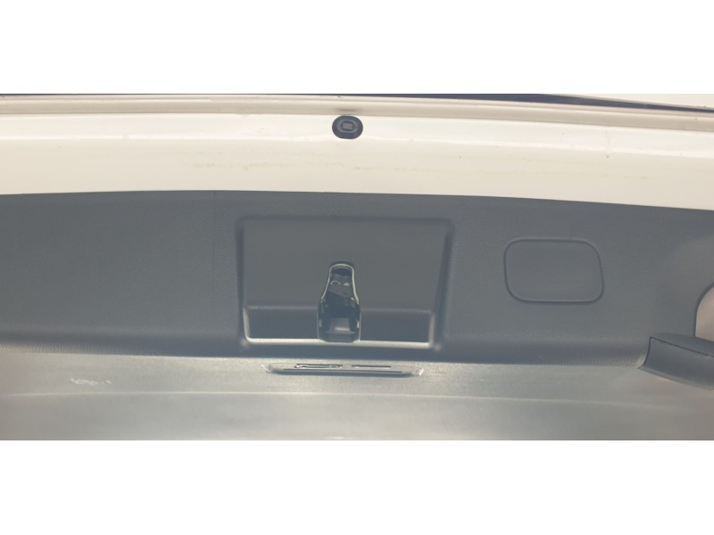 Recambio de cerradura maletero / porton para hyundai tucson (nx) klass 2wd referencia OEM IAM 81800N9000  