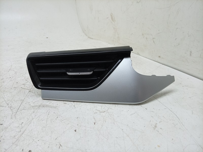 Recambio de aireador izquierdo para skoda kamiq (nw4) 1.0 tsi referencia OEM IAM  656819701F 