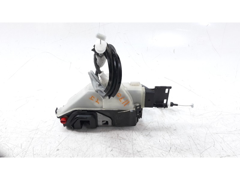 Recambio de cerradura puerta trasera izquierda para opel corsa f 1.2 referencia OEM IAM 9829285480  