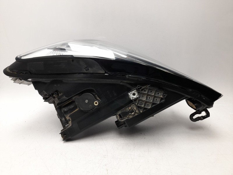 Recambio de faro izquierdo para seat leon (kl1, klg) 1.0 tsi referencia OEM IAM   
