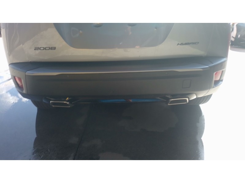 Recambio de paragolpes trasero para peugeot 2008 allure hybrid 136 edcs6 referencia OEM IAM   