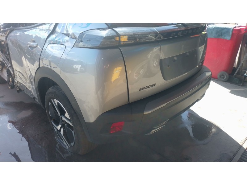 Recambio de paragolpes trasero para peugeot 2008 allure hybrid 136 edcs6 referencia OEM IAM   