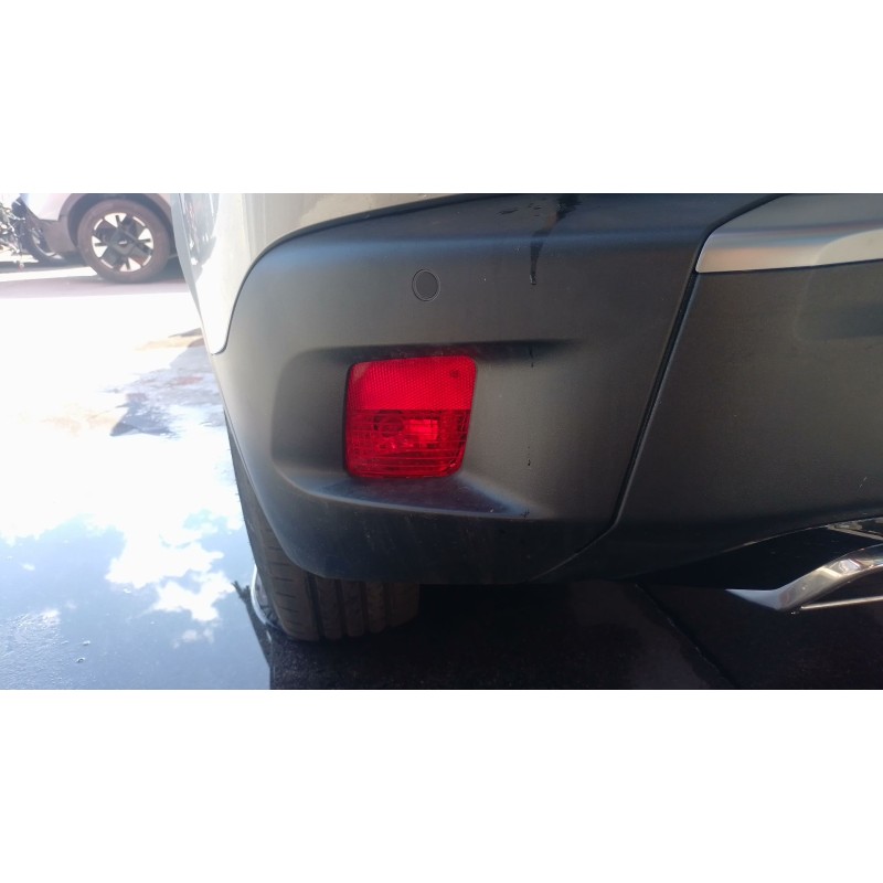 Recambio de piloto trasero izquierdo paragolpes para peugeot 2008 allure hybrid 136 edcs6 referencia OEM IAM   