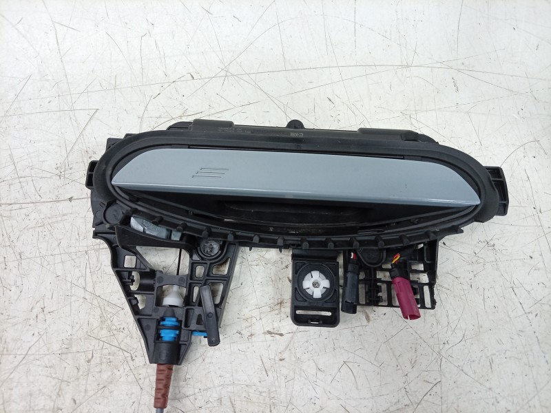 Recambio de maneta exterior delantera derecha para bmw i4 edrive 40 referencia OEM IAM 51215B5C676 51215B5C676 