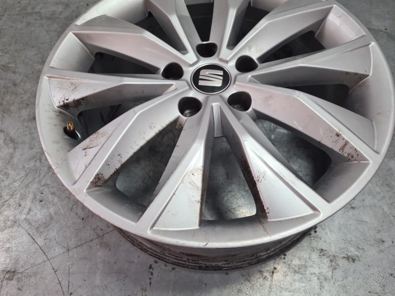 Recambio de llanta para seat ateca (kh7, khp) 1.6 tdi referencia OEM IAM  575601025M 