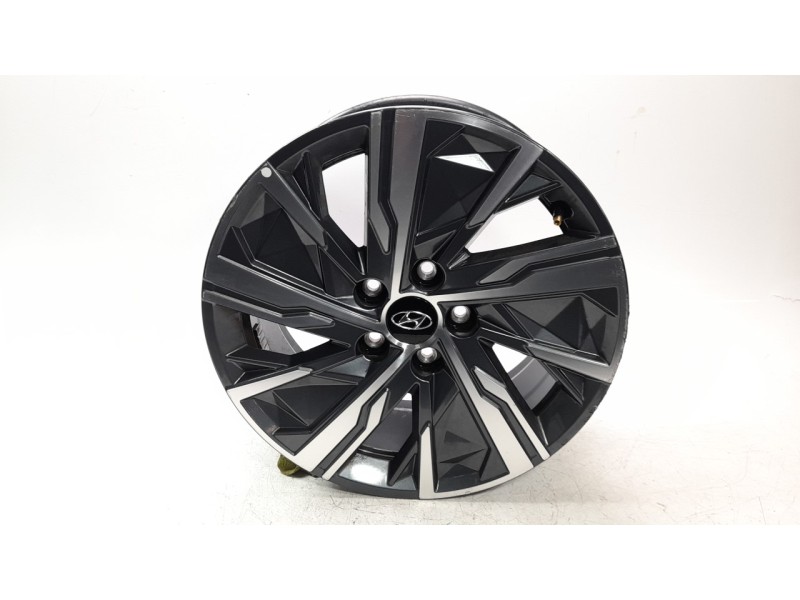 Recambio de llanta para hyundai tucson (nx) klass 2wd referencia OEM IAM 52910N7160  
