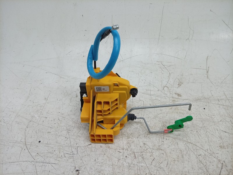 Recambio de cerradura puerta delantera izquierda para hyundai inster ax referencia OEM IAM  81310GX000 