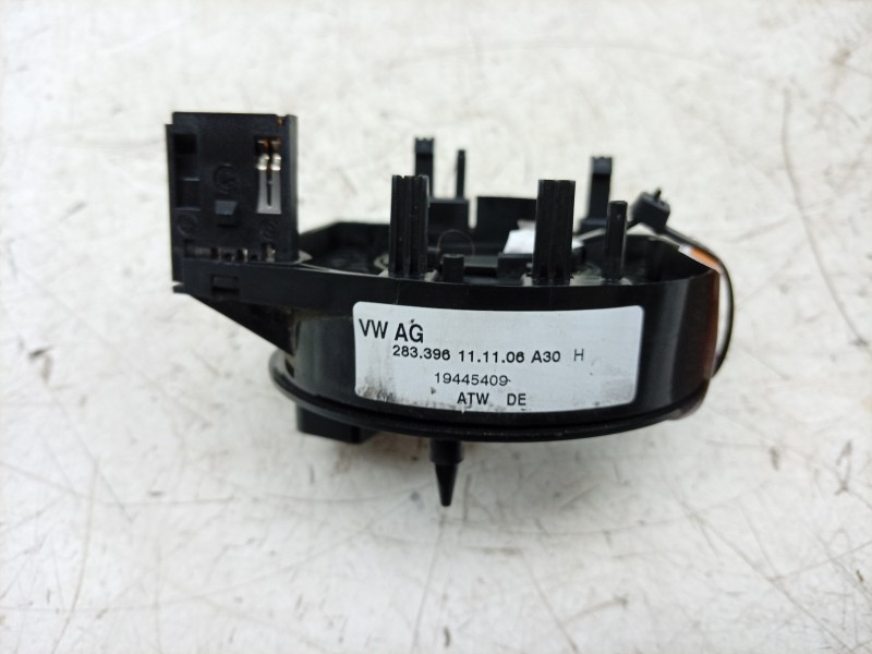 Recambio de anillo airbag para seat ibiza iii (6l1) 1.4 16v referencia OEM IAM  6Q0959653A 