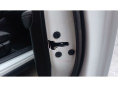 CERRADURA PUERTA DELANTERA DERECHA 805006UA0A 