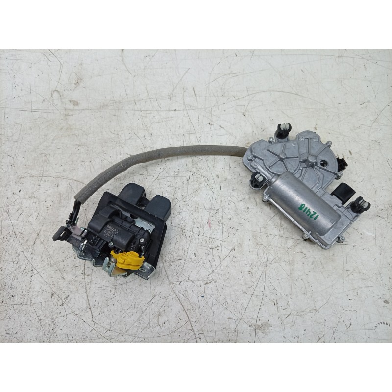 Recambio de cerradura maletero / porton para audi q2 (gab, gag) 30 tdi referencia OEM IAM 4M0827506D 8TA827887C EZCAU181
