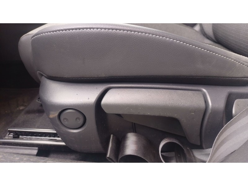 Recambio de juego asientos completo para nissan qashqai iii (j12) 1.5 vc-t referencia OEM IAM   