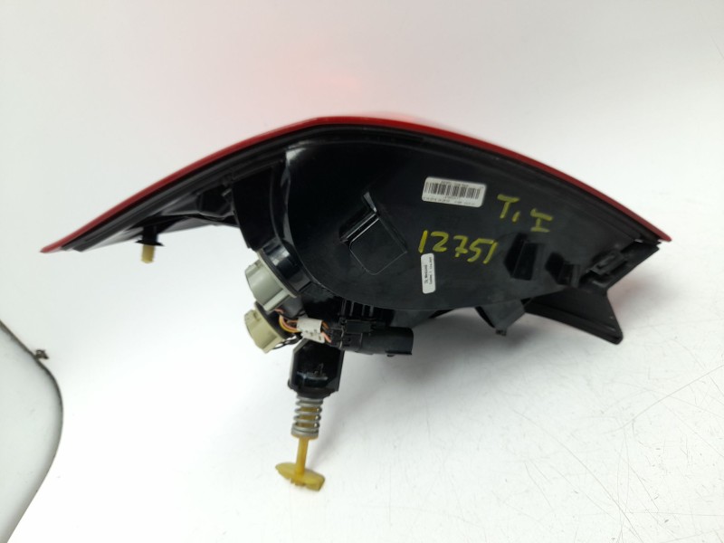 Recambio de piloto trasero izquierdo para ford fiesta vii (hj, hf) 1.0 ecoboost referencia OEM IAM  H1BB13405AH 103F10710771/160