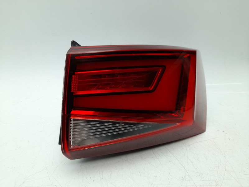 Recambio de piloto trasero derecho para seat ateca (kh7, khp) 1.6 tdi referencia OEM IAM  575945208C 