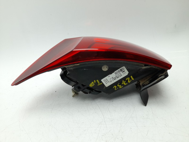 Recambio de piloto trasero derecho para seat ateca (kh7, khp) 1.6 tdi referencia OEM IAM  575945208C 