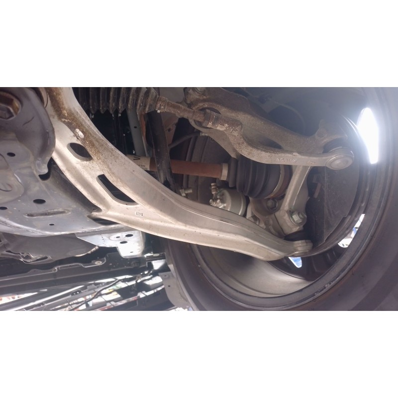 Recambio de brazo suspension inferior delantero derecho para nissan qashqai iii (j12) 1.5 vc-t referencia OEM IAM   