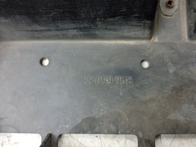 Recambio de absorbedor delantero para opel crossland referencia OEM IAM  39099958 