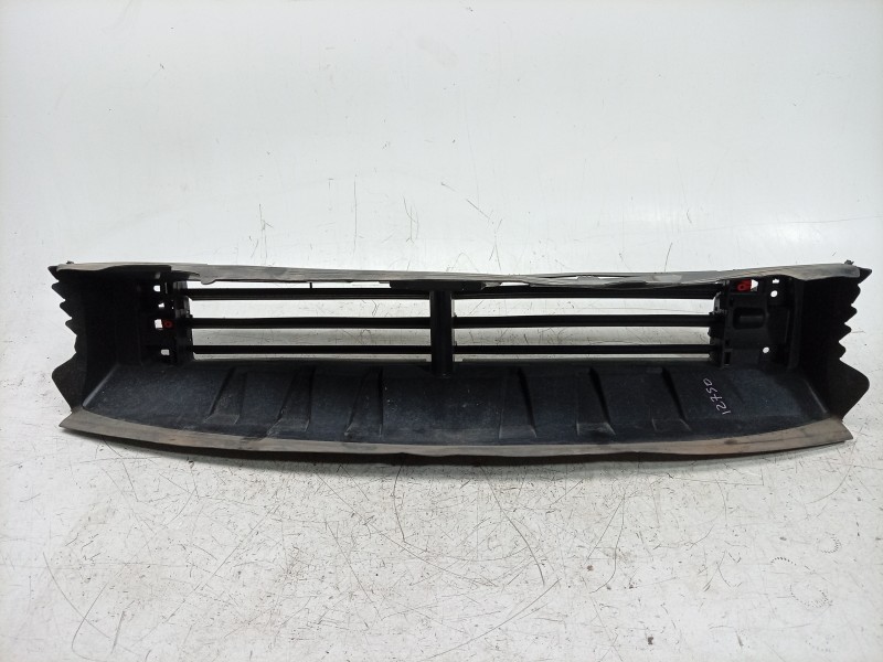 Recambio de canalizador de aire para opel crossland referencia OEM IAM  39172273 