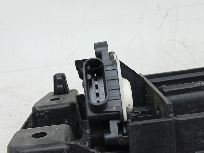 Recambio de canalizador de aire para opel crossland referencia OEM IAM  39172273 