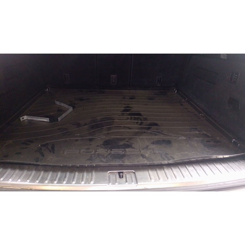 Recambio de alfombra maletero para porsche cayenne (9ya) 3.0 e-hybrid awd (9yaae1) referencia OEM IAM   