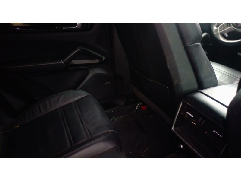 Recambio de juego alfombrillas para porsche cayenne (9ya) 3.0 e-hybrid awd (9yaae1) referencia OEM IAM   