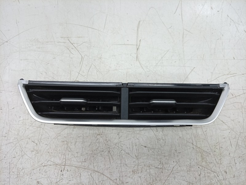 Recambio de aireador central para volkswagen t-roc (a11, d11) 2.0 tdi referencia OEM IAM  2GA819728 