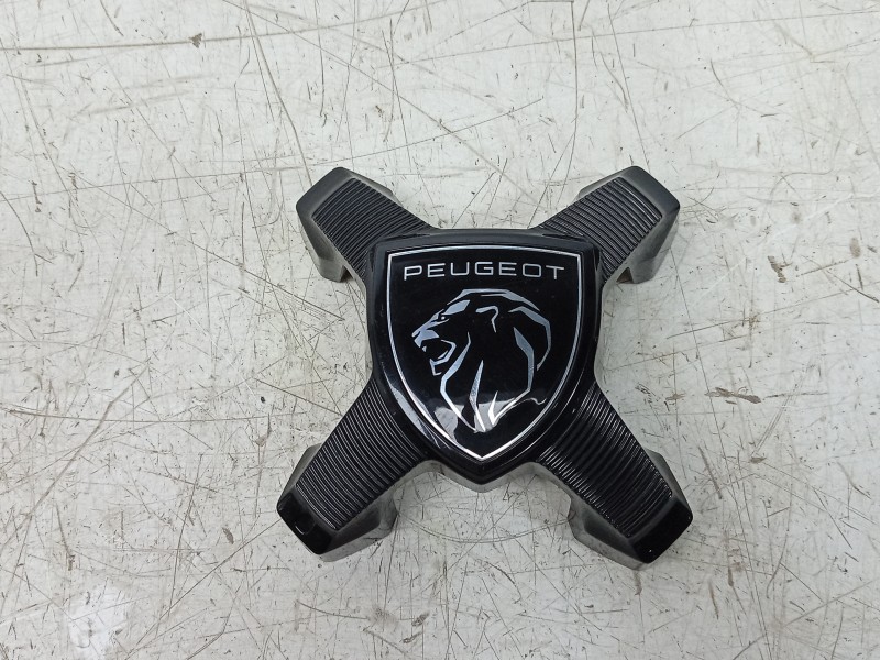 Recambio de tapacubos para peugeot 2008 allure hybrid 136 edcs6 referencia OEM IAM 9848313780 9848313880 