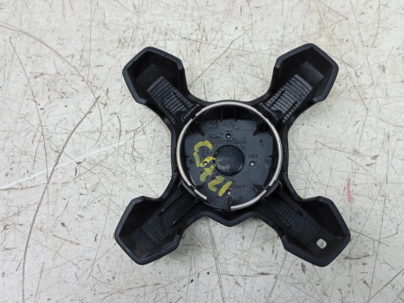Recambio de tapacubos para peugeot 2008 allure hybrid 136 edcs6 referencia OEM IAM 9848313780 9848313880 