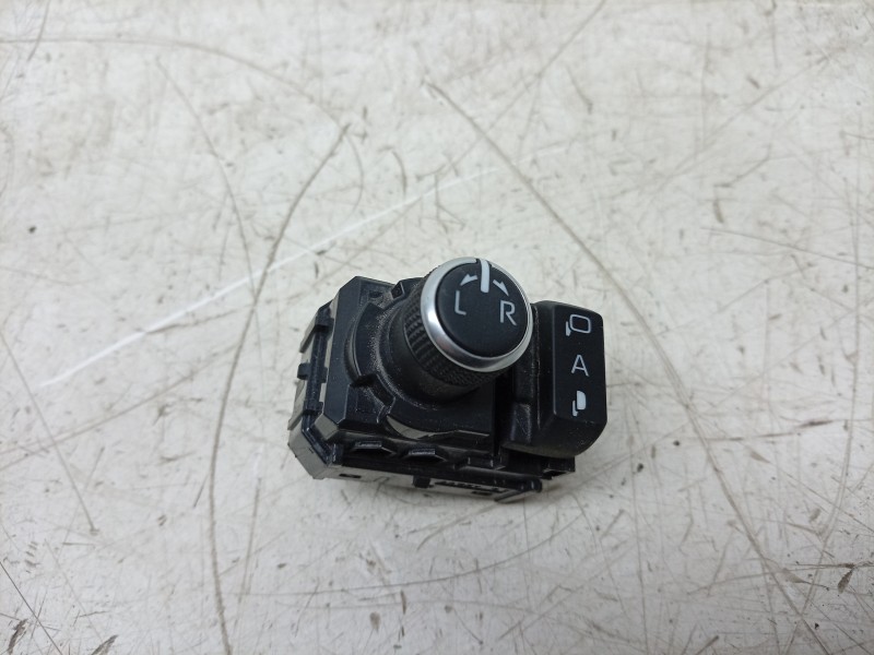 Recambio de mando retrovisor para toyota corolla hatchback (_e21_, _ea1_, _eh1_) 2.0 hybrid (mzeh12) referencia OEM IAM  8487202