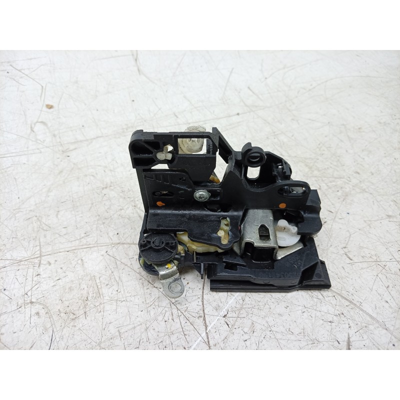 Recambio de cerradura puerta trasera izquierda para dacia sandero ii (b8_) 1.0 sce 75 (b8jc, b8jd) referencia OEM IAM  825034213