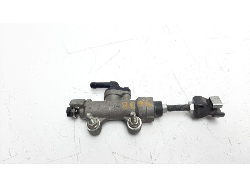 Recambio de bomba freno para honda vfr800x crossrunner crossrunner (vfr800x) referencia OEM IAM 43510MGYD21  