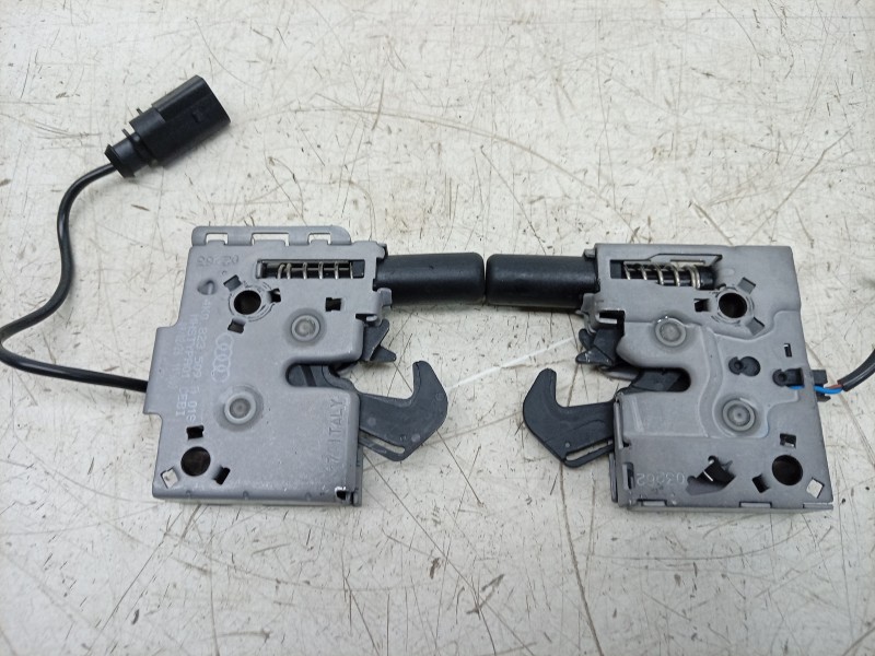 Recambio de cerradura capo para seat leon 1.5 etsi 85 kw (kl) referencia OEM IAM  4K0823509A 