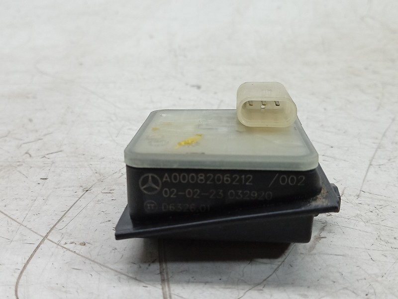Recambio de motor electrico actuador para mercedes-benz eqa (h243) eqa 250+ (243.702) referencia OEM IAM  A0008206212 EZCME345