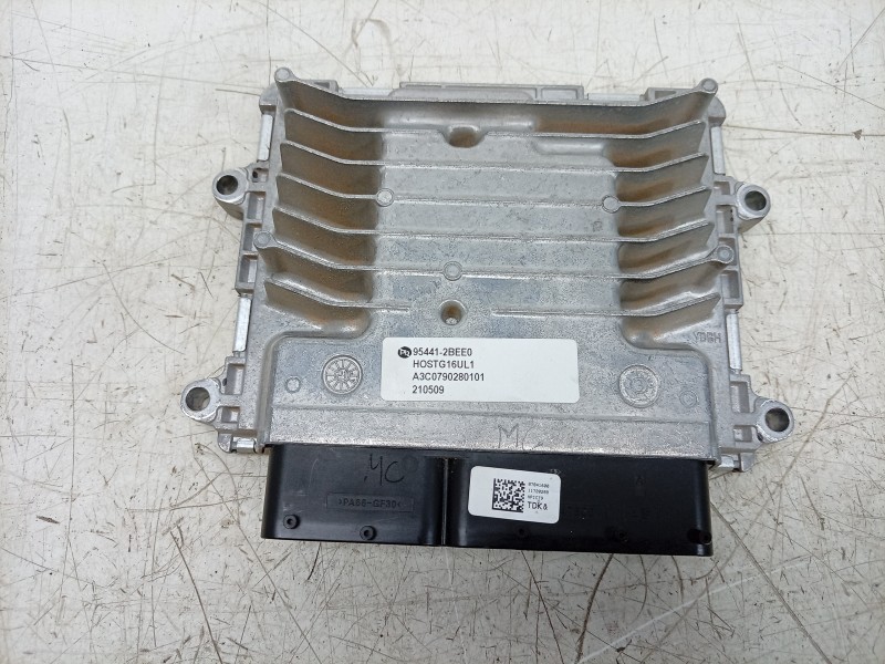 Recambio de centralita motor uce para hyundai kona (os, ose, osi) 1.6 gdi hybrid referencia OEM IAM A3C0790280101 954412BEE0 