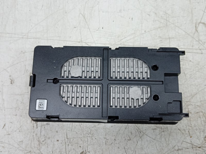 Recambio de modulo electronico para porsche cayenne coupe (9yb) e-hybrid referencia OEM IAM  9Y0035504A 