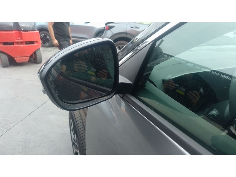 Recambio de retrovisor izquierdo para renault austral tce 130 referencia OEM IAM   