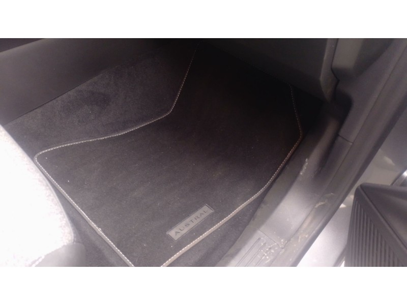 Recambio de juego alfombrillas para renault austral tce 130 referencia OEM IAM   