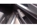 MANDO ELEVALUNAS DELANTERO DERECHO 809619009R 