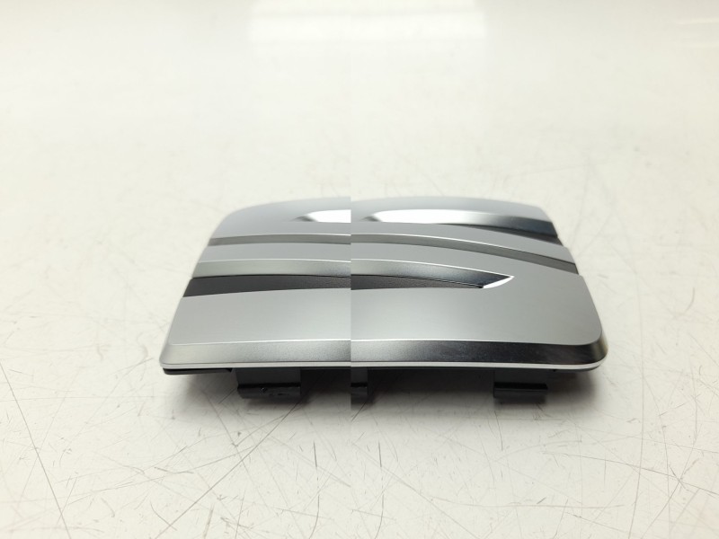Recambio de molduras delanteras para seat leon 1.5 etsi 85 kw (kl) referencia OEM IAM  5FA853679HUBN 