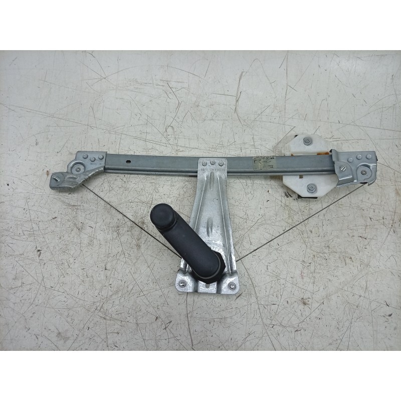 Recambio de elevalunas trasero izquierdo para dacia sandero ii (b8_) 1.0 sce 75 (b8jc, b8jd) referencia OEM IAM  827217198R 