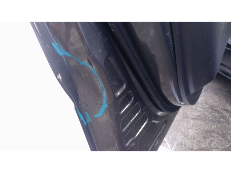 Recambio de puerta delantera izquierda para lexus lbx referencia OEM IAM   