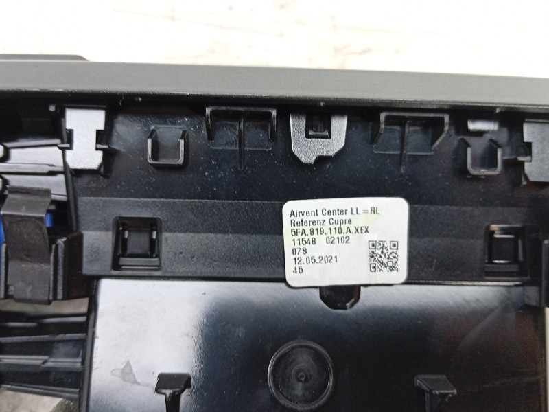 Recambio de aireador central para cupra formentor (km7, kmp) 1.5 tsi referencia OEM IAM  5FA819110A 