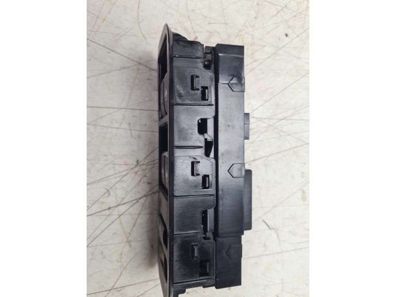 Recambio de mando elevalunas delantero izquierdo para swm g01 1.5 referencia OEM IAM  100363 