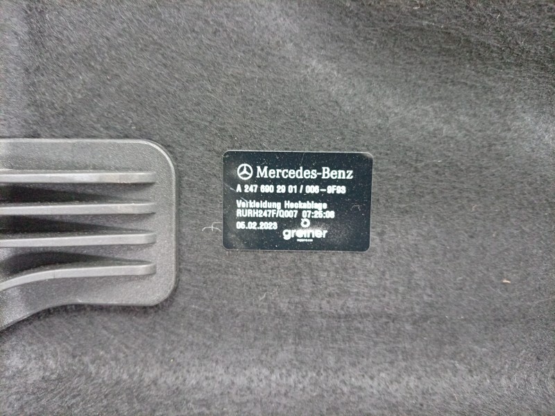 Recambio de bandeja trasera para mercedes-benz eqa (h243) eqa 250+ (243.702) referencia OEM IAM  A2476902901 EZCME314