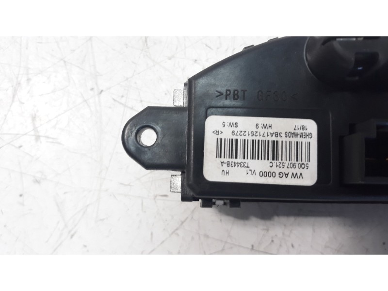 Recambio de resistencia calefaccion para audi a3 sportback (8vf) 1.6 tdi referencia OEM IAM 5Q0907521C  