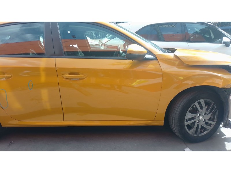 Recambio de puerta delantera derecha para peugeot 208 ii (ub_, up_, uw_, uj_) 1.2 puretech 100 referencia OEM IAM   