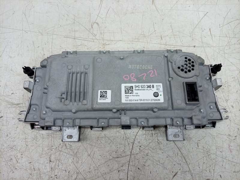 Recambio de cuadro instrumentos para volkswagen golf viii variant (cg5, db5) 2.0 tdi referencia OEM IAM A3C081272060 5H0920340B 