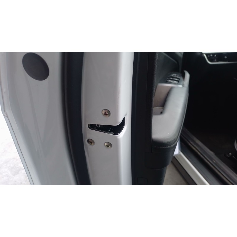 Recambio de cerradura puerta delantera izquierda para kia sportage 1.6 t-gdi 160 cv referencia OEM IAM   