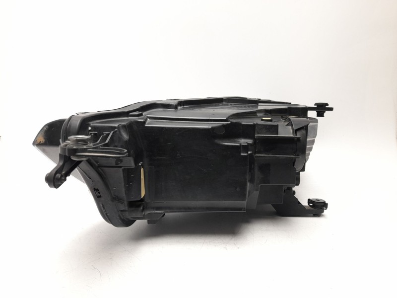 Recambio de faro derecho para volkswagen t-roc (a11, d11) 1.0 tsi referencia OEM IAM  2GA941006F 2481018