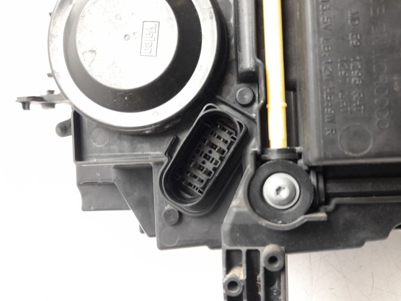 Recambio de faro derecho para volkswagen t-roc (a11, d11) 1.0 tsi referencia OEM IAM  2GA941006F 2481018